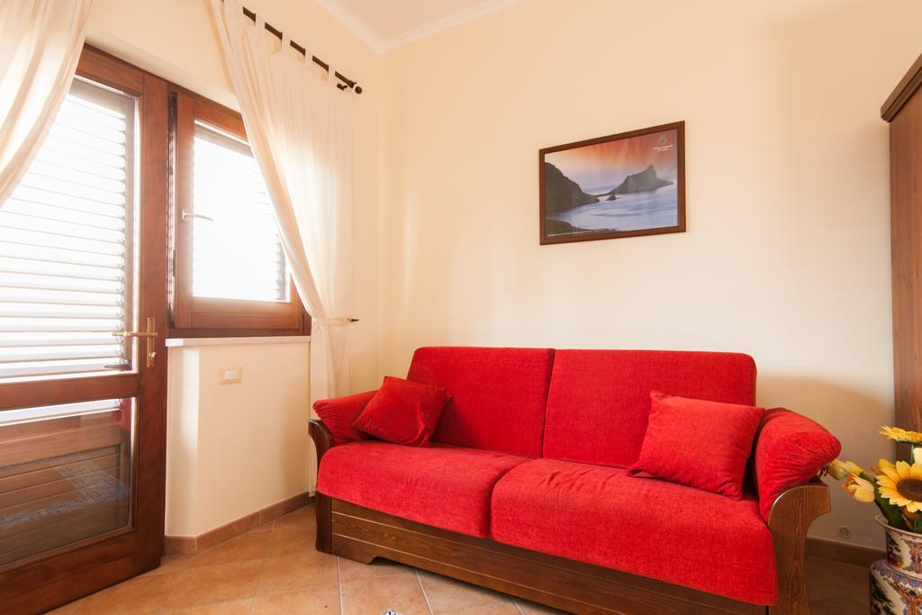 Casa Vacanze S. Marco Valderice Room photo