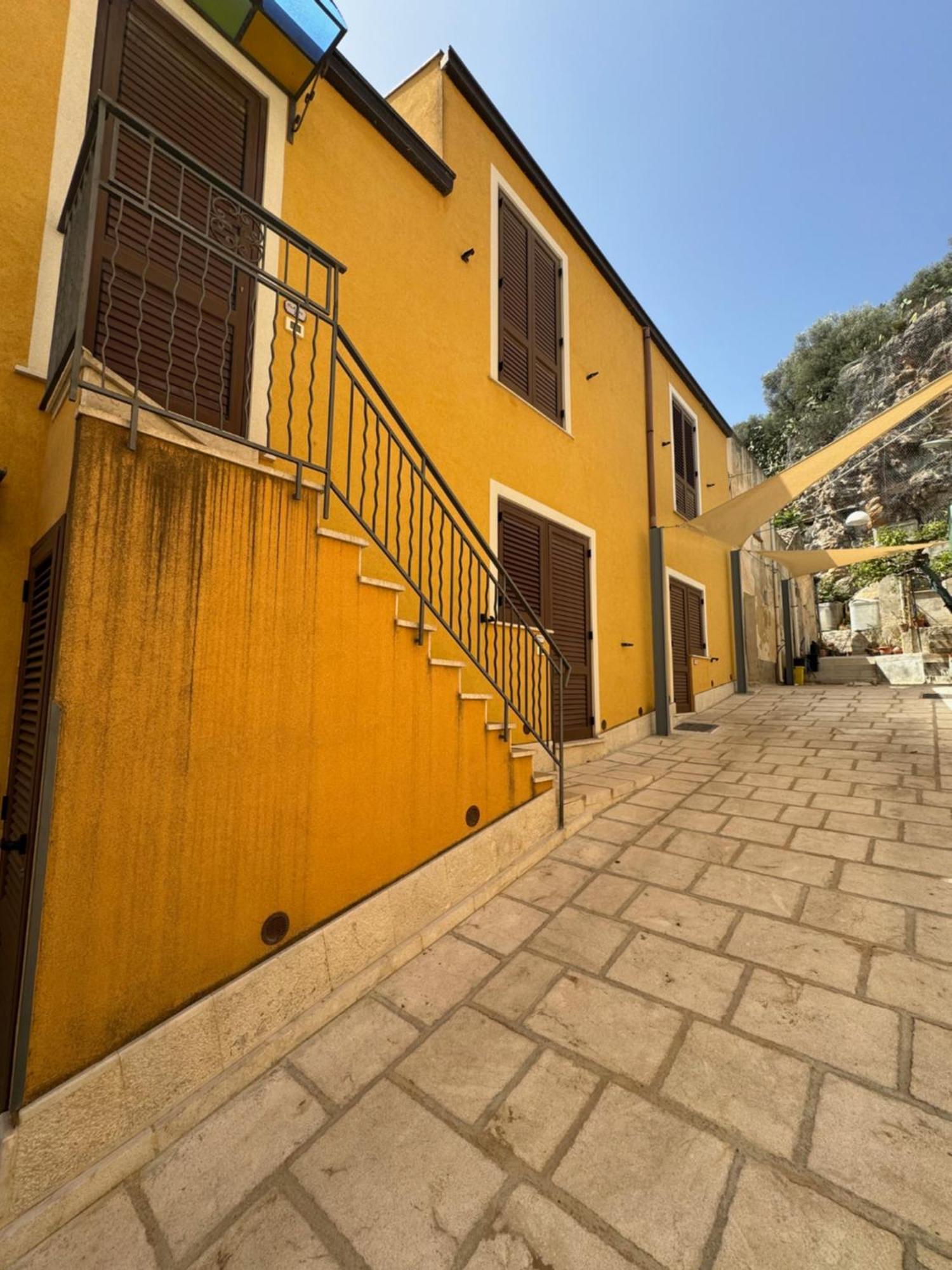 Casa Vacanze S. Marco Valderice Exterior photo